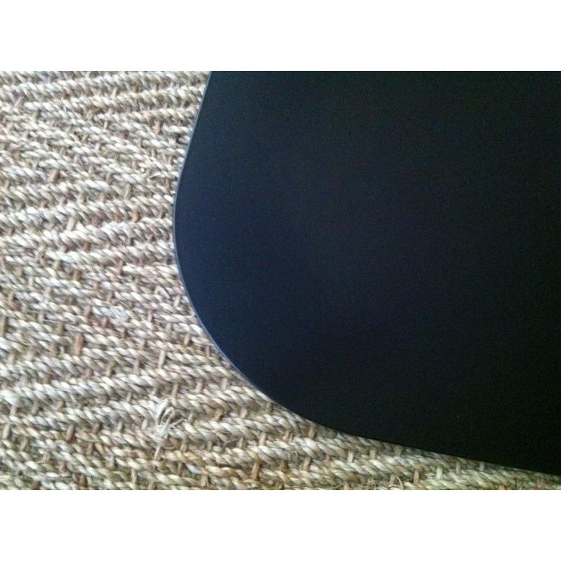 Plaque de sol en acier noir laqué Rond coupé 1100 x 950 mm Plaque de sol en acier noir laqué Rond coupé 1100 x 950 mm