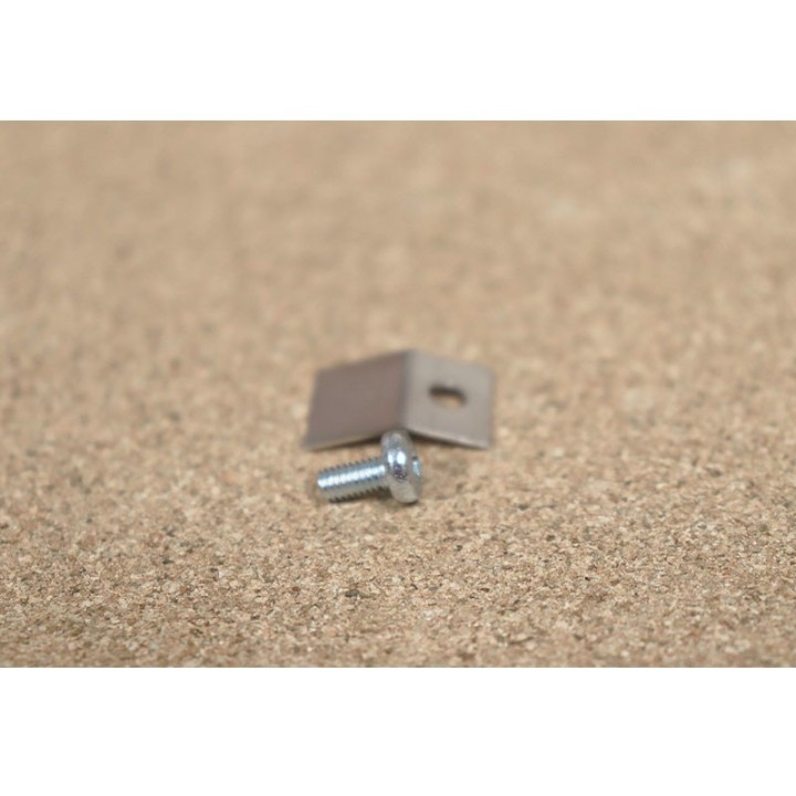 Clam vitre 20 x 15 + vis INVICTA réf AS700262 - Acquista Online