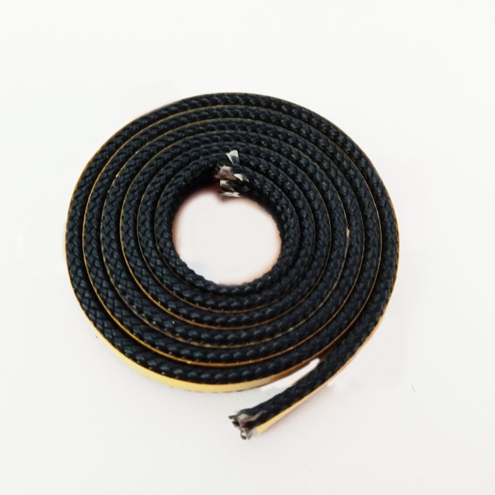 Self-adhesive flat gasket 8 x 2 mm - sold by the metre - Capska